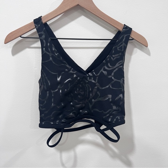 Fabletics cutout bra top size xs - Picture 3 of 8